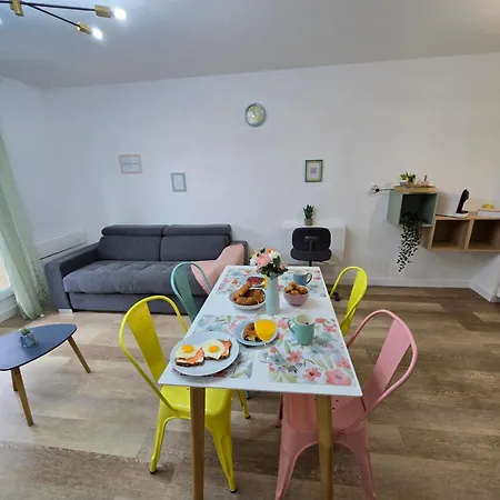 Apartment Marshmallow Proche Aeroport, Airbus Et Zenith *